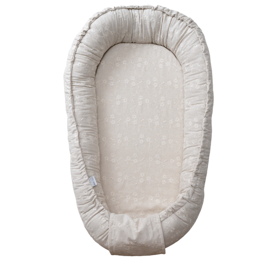 Baby Nest - Linen Embroidery Flowers